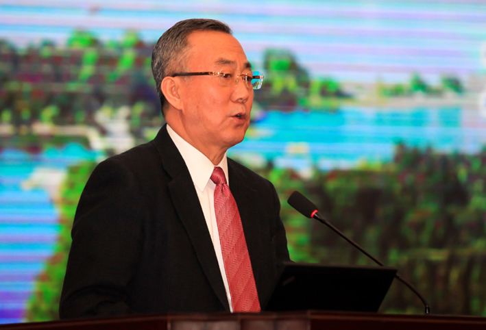 中国医院协会常务副会长李洪山发表讲话